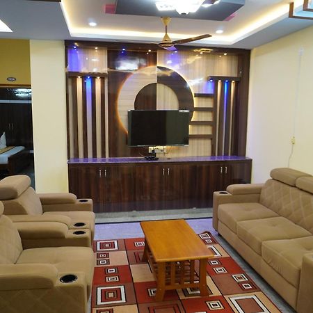 Tirumala Premium Home Stay Тирупати Экстерьер фото
